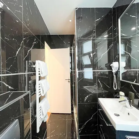 115 - Urban Louis Saint Denis *