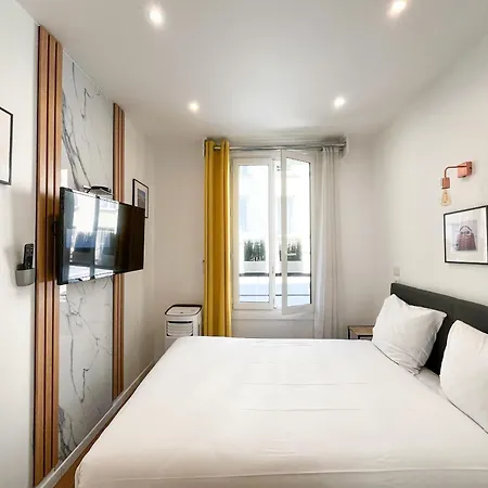 115 - Urban Louis Saint Denis