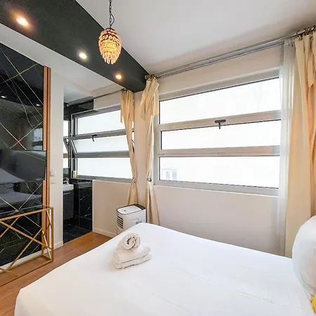 Apartment 115 - Urban Louis Saint Denis *