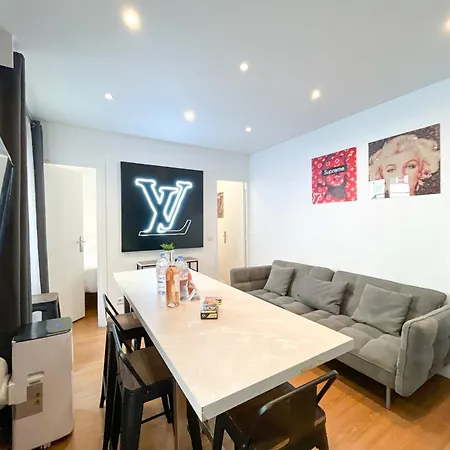 115 - Urban Vuitton Saint Denis Apartmán *